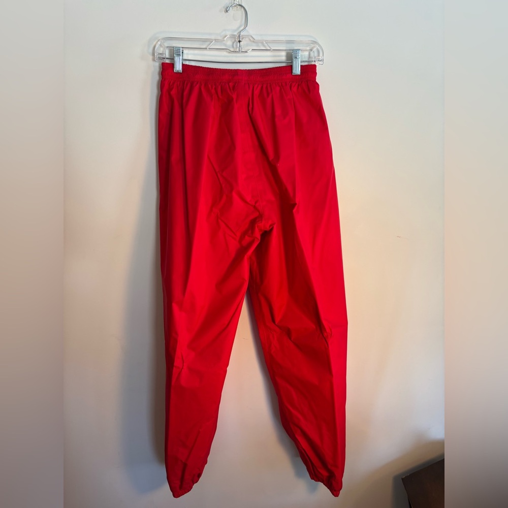 L.L. Bean women’s Gore-Tex
rain pants. - Picture 7 of 10